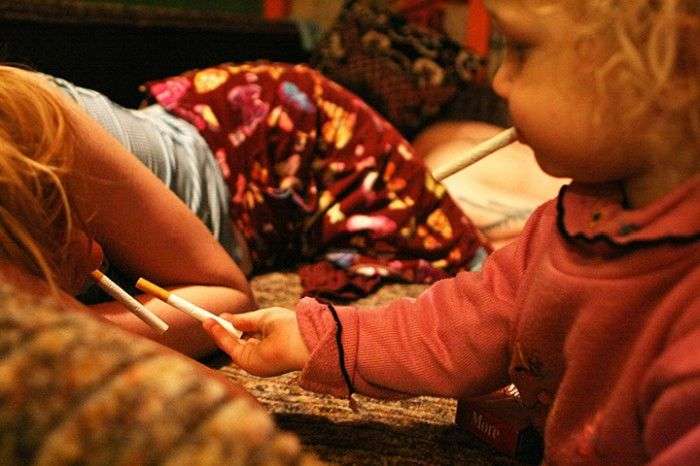 Як захистити дітей від таких батьків (15 фото)