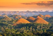 Шоколадні пагорби: унікальний ландшафт, сформований геологією та конфліктами