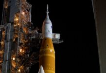 NASA відкладає свої плани щодо висадки на Місяць