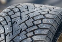 Шиповані Шини з Шипами, що втягуються: Тиха Революція в Зимовому Водінні