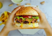Ультраоброблені продукти руйнують м’язи ваших стегон зсередини