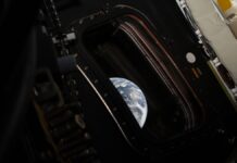 NASA скасовує посадку на Місяць, щоб відпрацювати паркування