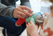 Pourquoi les médecins prescrivent trop d’antibiotiques n’ont rien à voir avec les germes